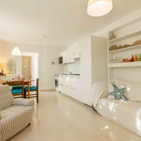 Follow The Sun Apartment *